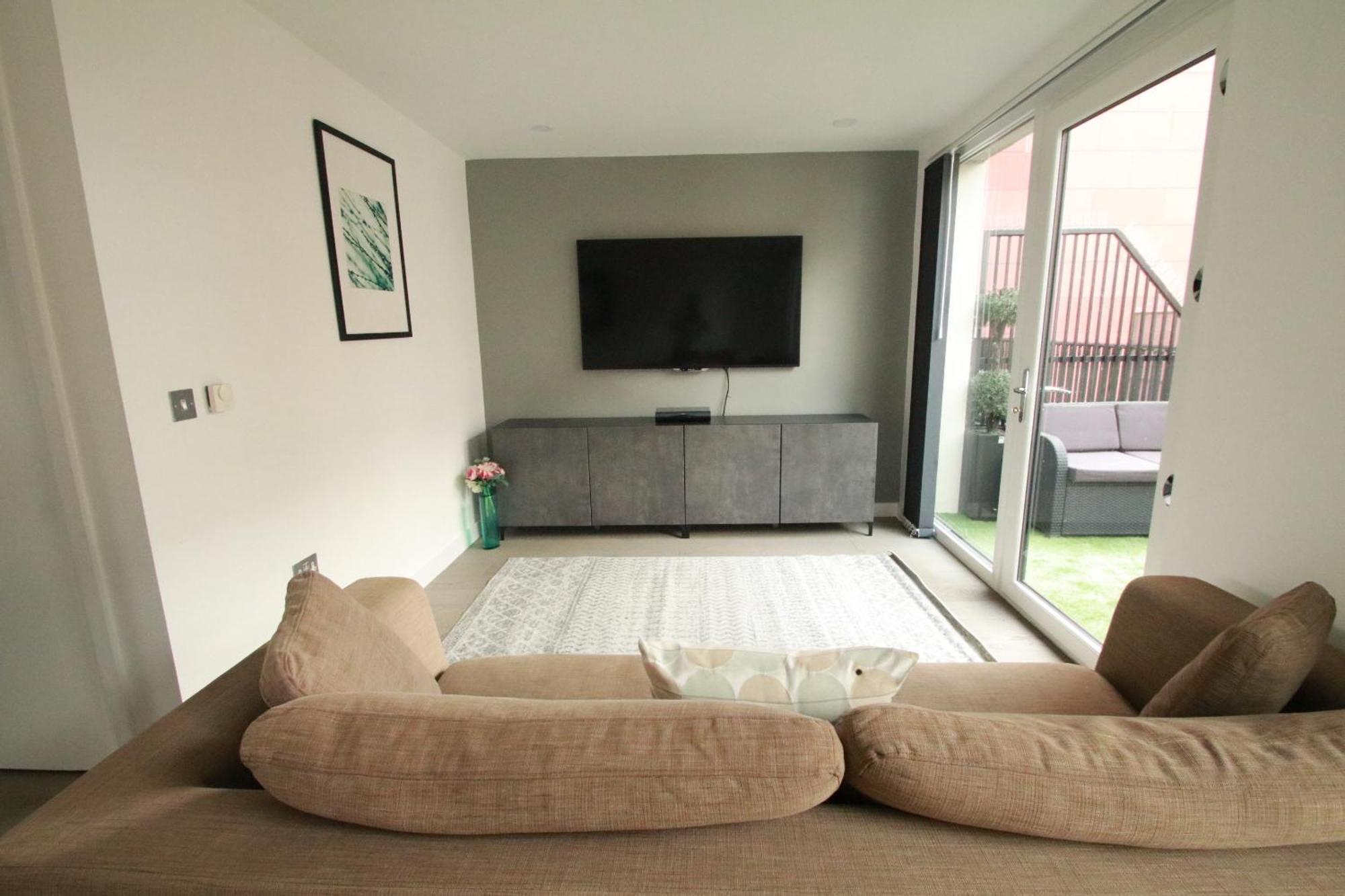 Ft6 Penthouse Gazde/Camere de închiriat Londra