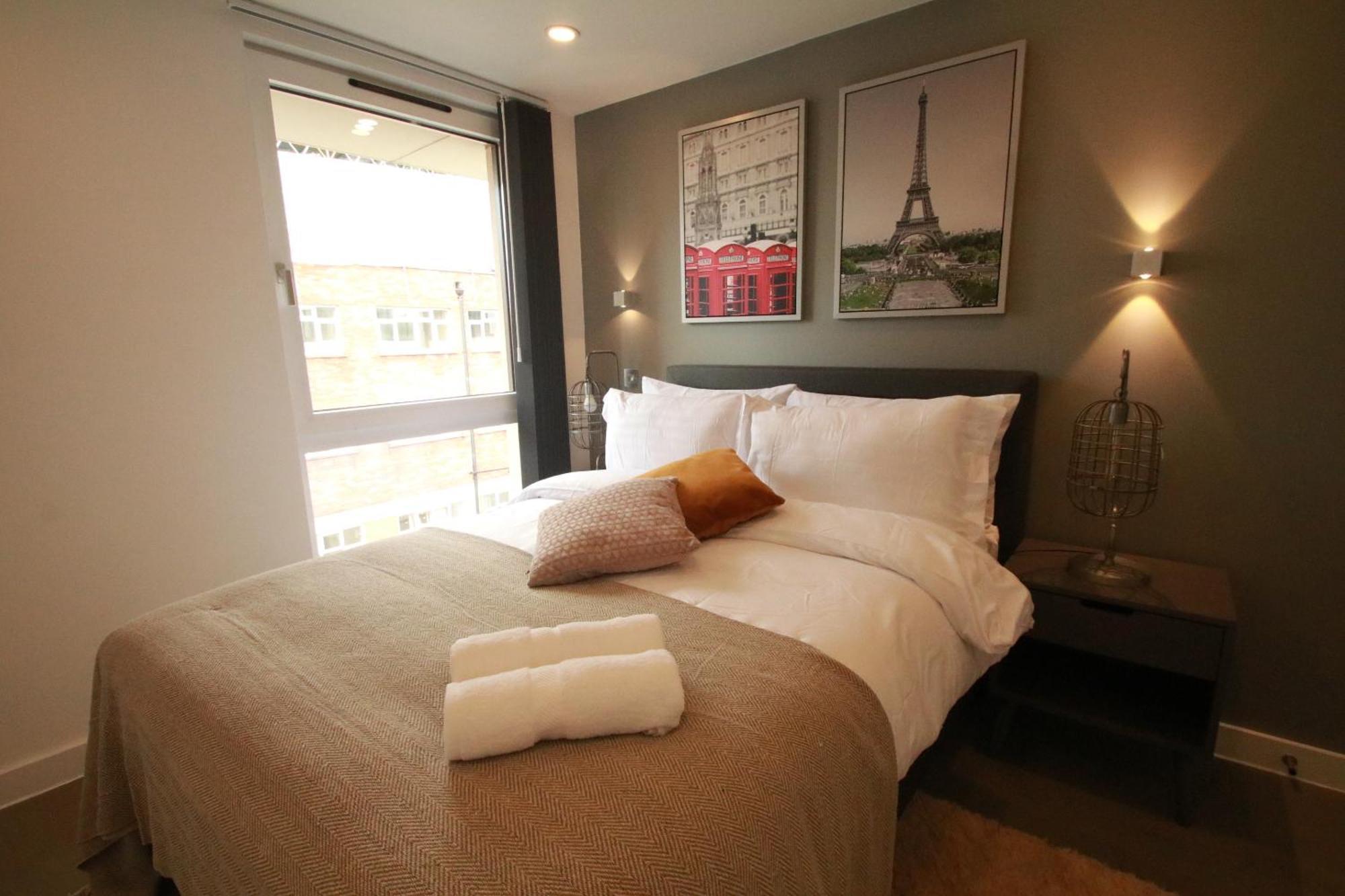 Ft6 Penthouse Gazde/Camere de închiriat *
